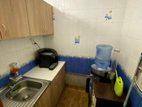 квартира за адресою Тополина вул., 18