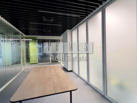 комерційна за адресою Зоологічна вул., 5/1