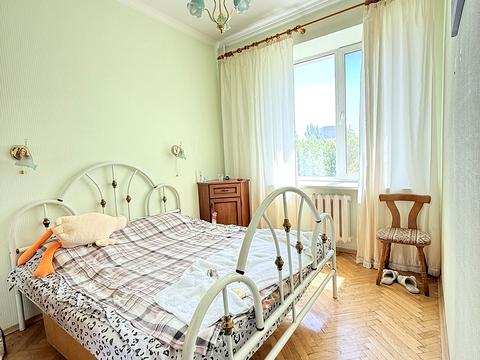 квартира по адресу Сергея Набоки ул., 11/8
