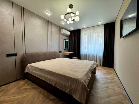 квартира по адресу Крайковского ул., 1