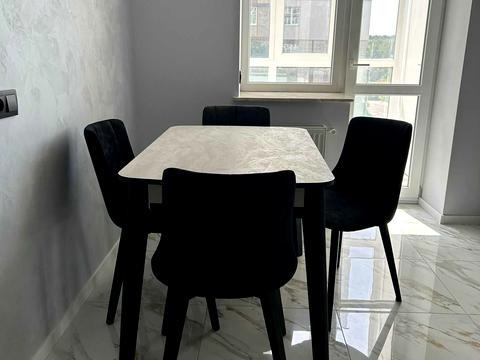 квартира за адресою Роксоляни вул., 44в