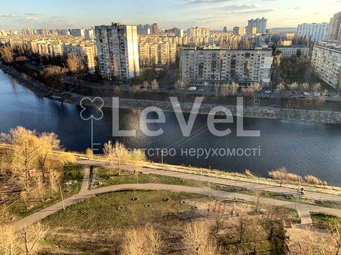 квартира за адресою Ованеса Туманяна вул., 15-А
