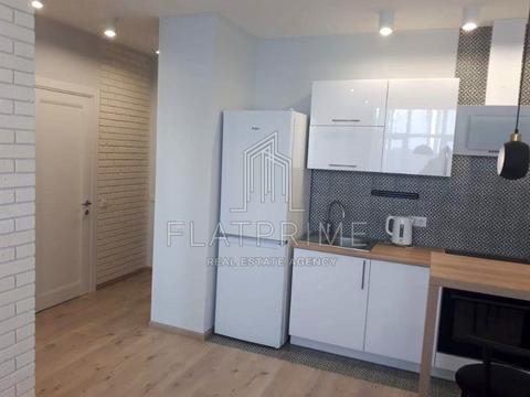 квартира за адресою Рея Бредбері вул., 2