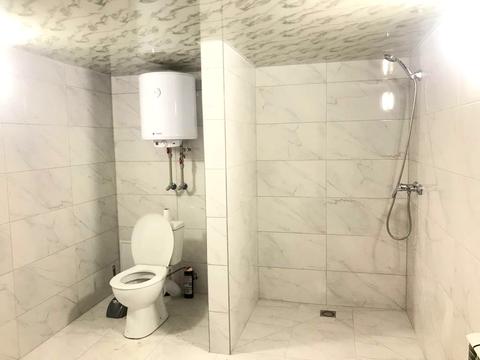 комерційна за адресою Березинська вул., 70