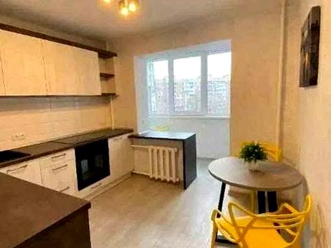 квартира за адресою Метробудівська вул., 168