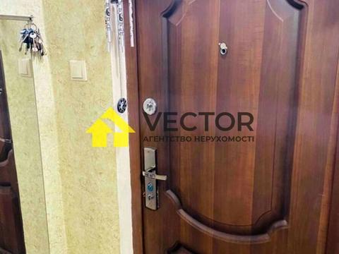 квартира по адресу Автобазовская ул., 8