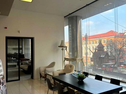 комерційна за адресою Жилянська вул., 59