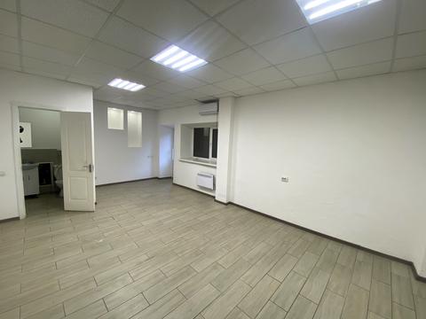 комерційна за адресою Проспект Гагарина, 10а