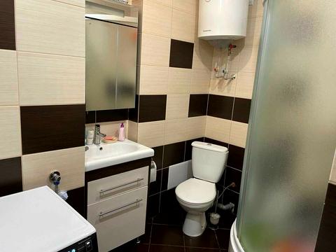 квартира за адресою Героїв Крут вул. (12 Квітня), 2