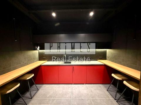 коммерческая по адресу Кловский спуск, 7