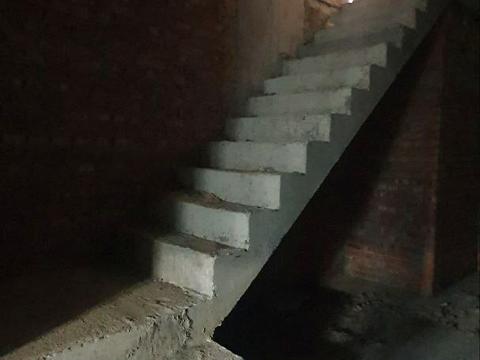 комерційна за адресою Бориса Гмирі вул., 22