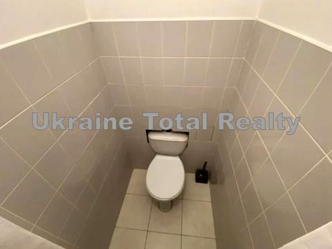 квартира за адресою Анни Ахматової вул., 17