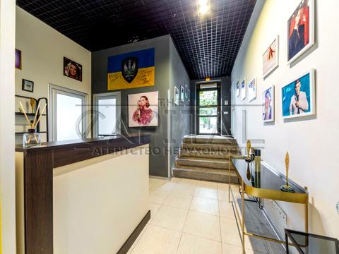 комерційна за адресою Джона Маккейна вул. (Івана Кудрі), 7-А