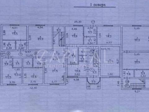 комерційна за адресою Київська вул., 1/8