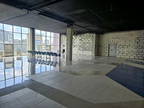 комерційна за адресою Борщагівська вул., 154