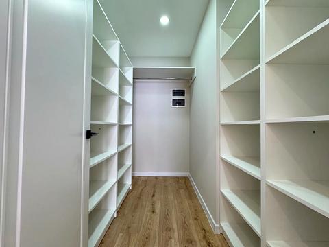 квартира за адресою Височана вул., 18