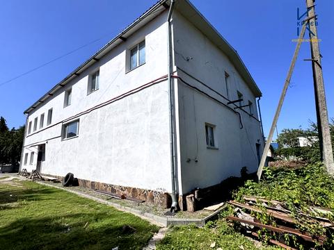 комерційна за адресою Романа Шухевича пров., 5