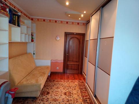 квартира за адресою Анни Ахматової вул., 37