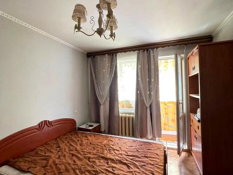 квартира по адресу Небесной Сотни просп. (Маршала Жукова), 17