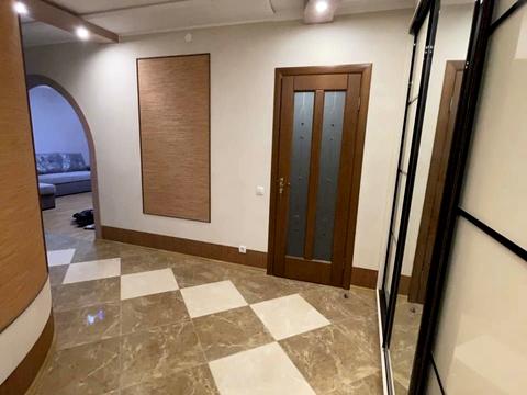 квартира за адресою Євгена Коновальця вул., 112