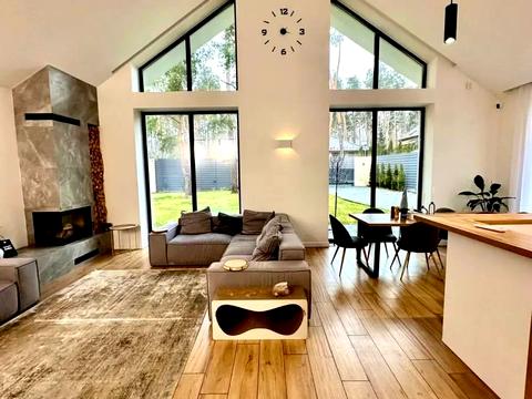 будинок за адресою Отамана Орлика вул.