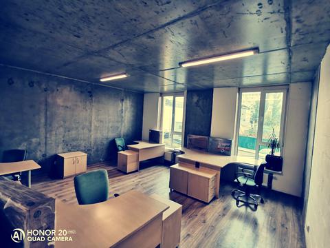 коммерческая по адресу Регенераторная ул., 4