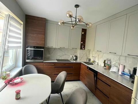 квартира по адресу Академика Ляпунова ул., 9