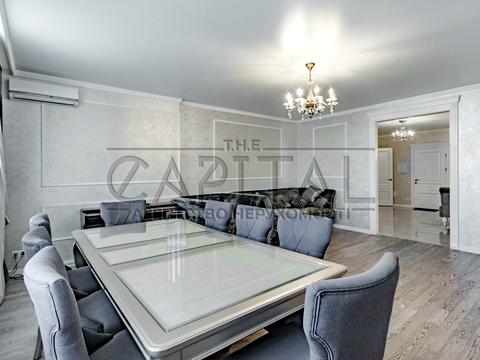 квартира за адресою Саперно-Слобідська вул., 22