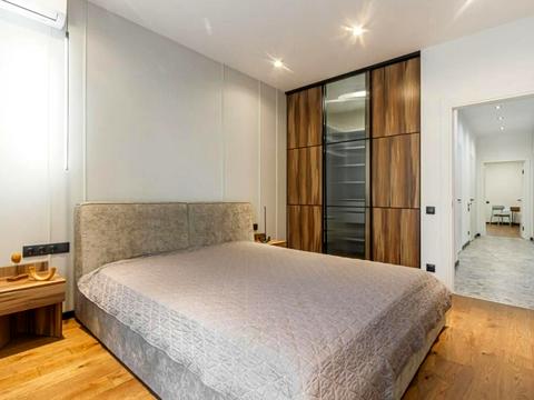 квартира за адресою Джона Маккейна вул. (Івана Кудрі), 7