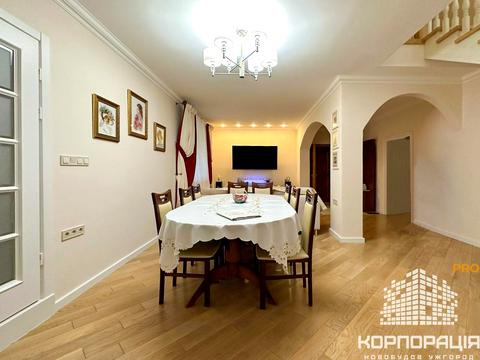 будинок за адресою Дружби