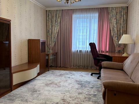 квартира за адресою Тополева вул., 4