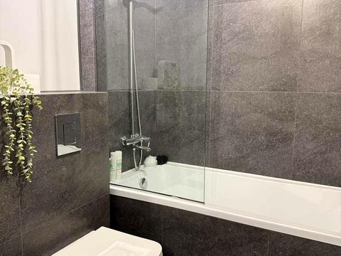 квартира за адресою Героїв Майдану вул. (Червоноармійська), 150