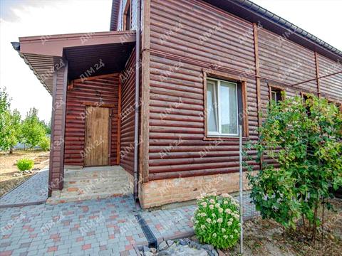 будинок за адресою центральна, 1