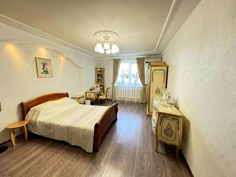 квартира за адресою Володимира Антоновича вул. (Свердлова), 26