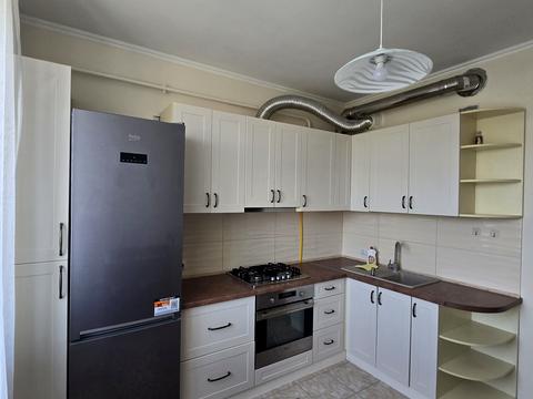 квартира за адресою Володимира Стельмаха вул. (Курчатова), 62