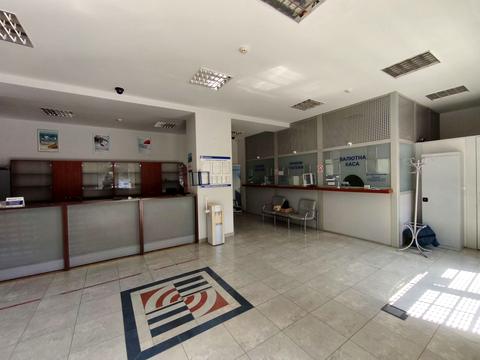 коммерческая по адресу Толстого Льва ул., 40