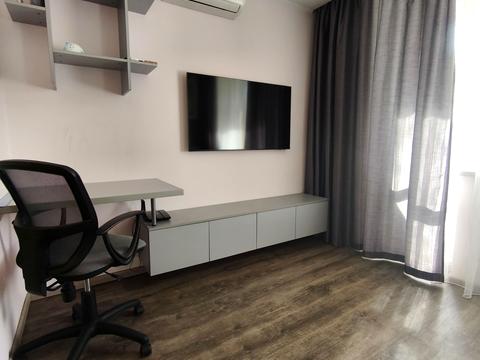 квартира по адресу Строителей ул., 26/8