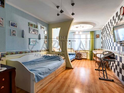 квартира за адресою Дніпровська набережна вул., 19-А