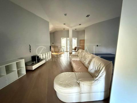 будинок за адресою смт. Козин, Миру вул.