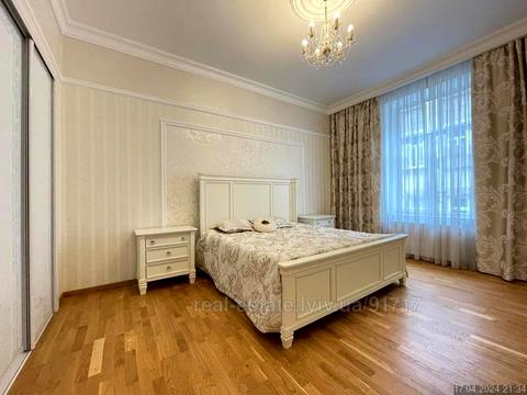 квартира по адресу Братьев Рогатинцев ул., 15