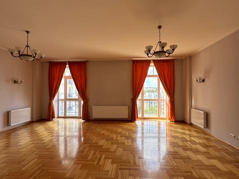 квартира за адресою Ірининська вул., 5/24