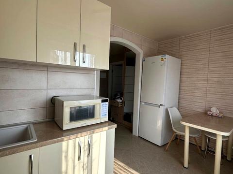квартира за адресою Шкільна вул. (Героїв Сталінграда), 50