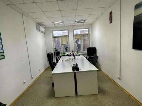 комерційна за адресою Щекавицька вул., 30/39