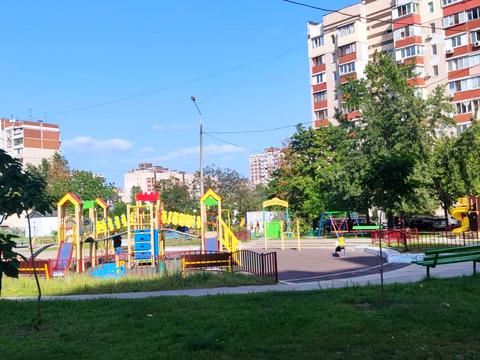 квартира за адресою Сержа Лифаря вул. (Олександра Сабурова), 18