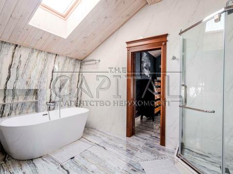 будинок за адресою світанкова, 10