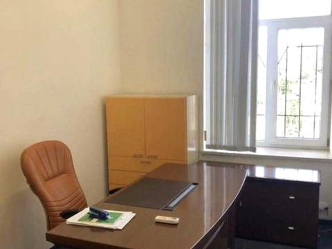 комерційна за адресою пр Пушкіна, 20