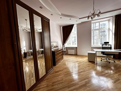 квартира по адресу Ярослава Стецько ул., 11