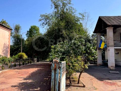 комерційна за адресою Міжпланетна вул., 6