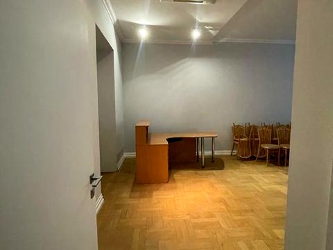 комерційна за адресою Тадеуша Костюшка вул., 6