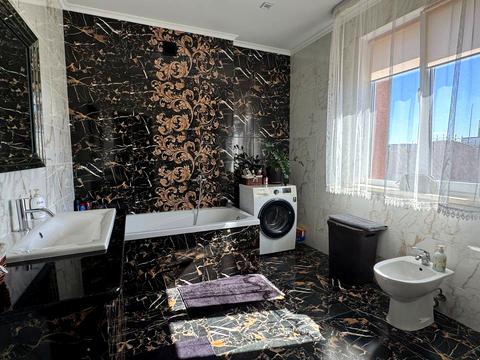 будинок за адресою Центральна, 6